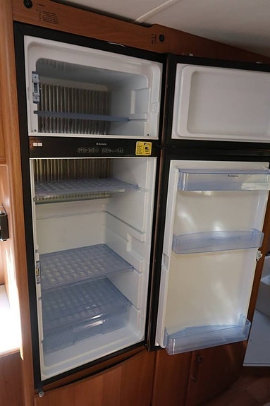 Kabe Briljant 470 XL KS -2015 inkl vintertält 4 of 12