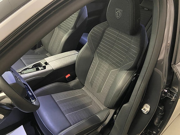Peugeot 5008 7 of 23