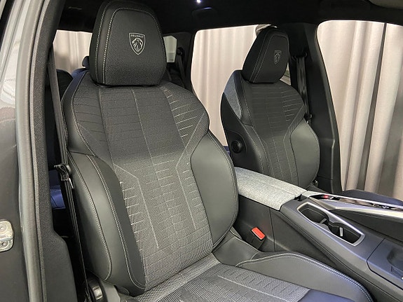Peugeot 5008 19 of 23