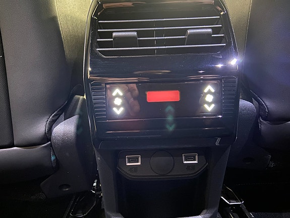 Peugeot 5008 11 of 23