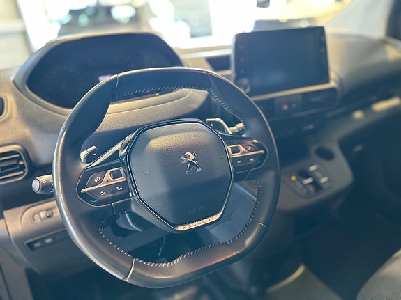 Peugeot Partner 10 of 15