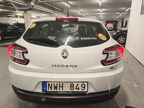 Renault Megane III 3 of 5