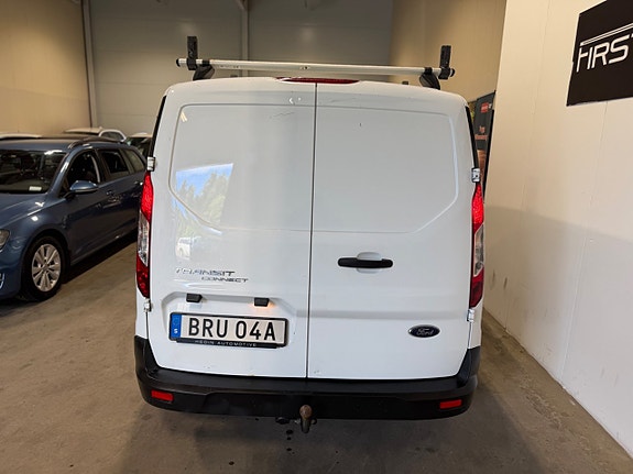 Ford Transit Connect 7 of 18