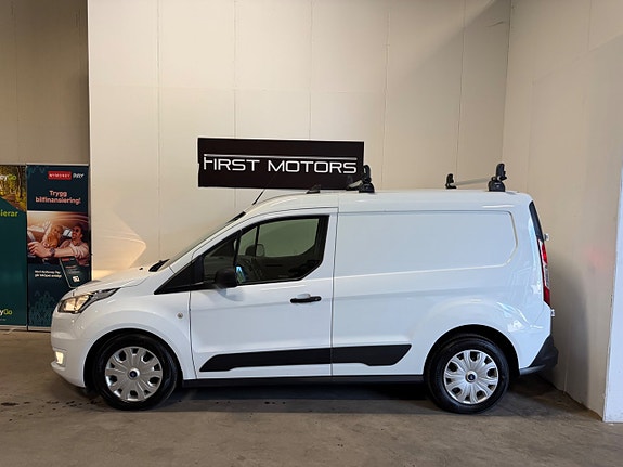 Ford Transit Connect 3 of 5