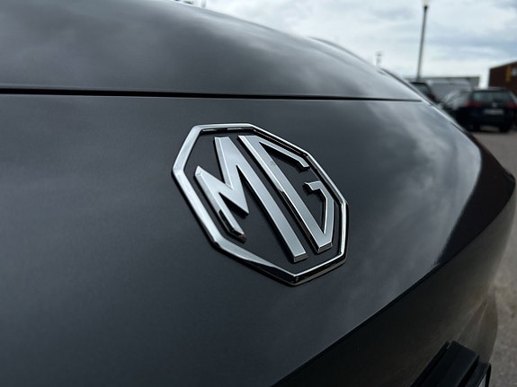 MG MG4 EV Urban 17 of 22