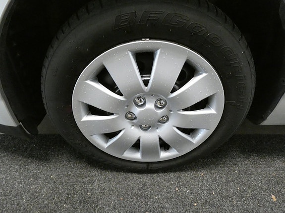 Toyota Corolla 10 of 10
