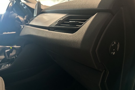 BMW 220d 16 of 22