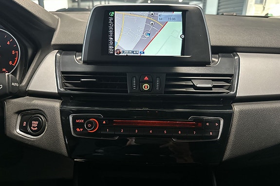 BMW 220d 12 of 22