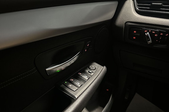 BMW 220d 15 of 22