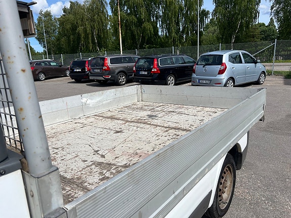 Opel Vivaro 15 of 28