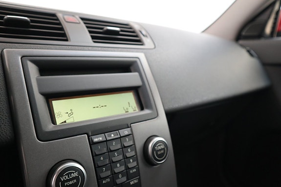 Volvo V50 16 of 21
