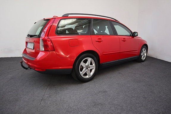 Volvo V50 8 of 21