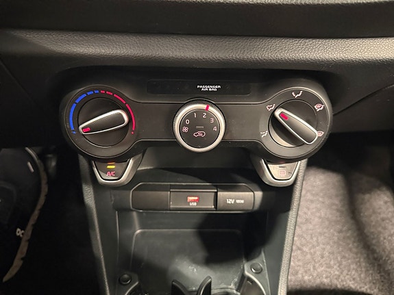 Kia Picanto 18 of 20
