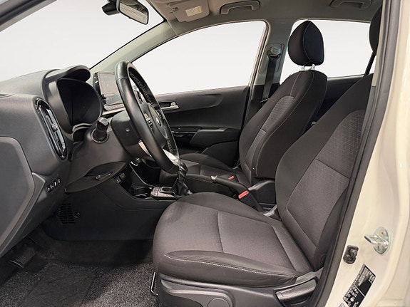 Kia Picanto 8 of 20
