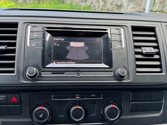Volkswagen Transporter 15 of 22