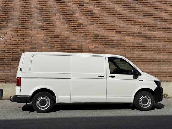 Volkswagen Transporter 6 of 22