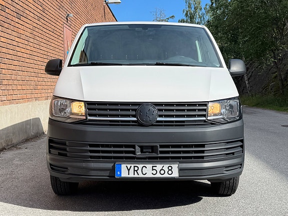 Volkswagen Transporter 8 of 22