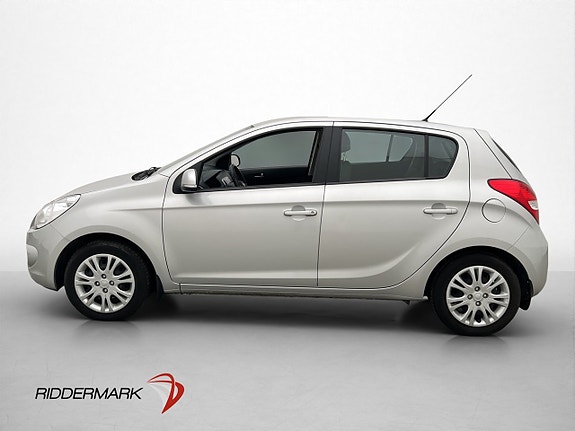 Hyundai i20 4 of 5
