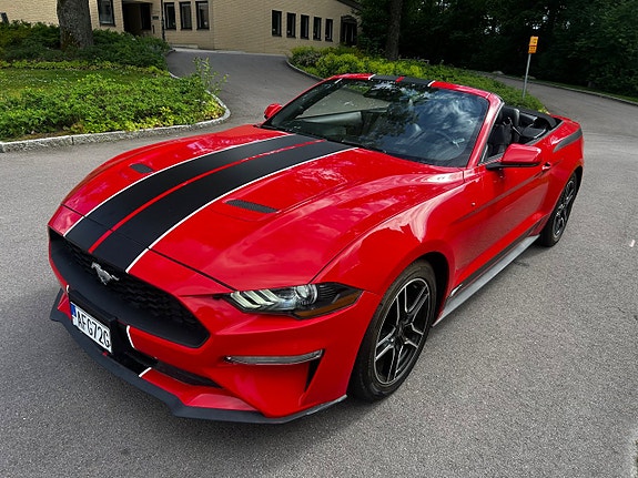 Ford Mustang 5 of 5
