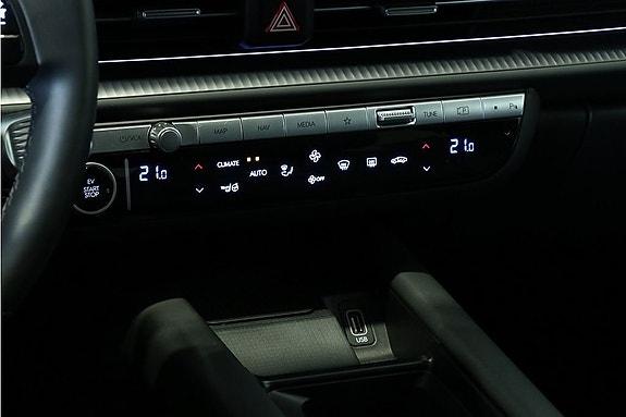 Hyundai Ioniq 6 17 of 22