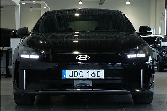 Hyundai Ioniq 6 3 of 22