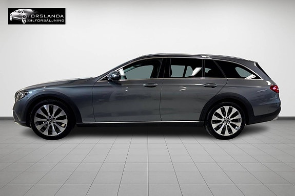 Mercedes-Benz E220 4 of 18