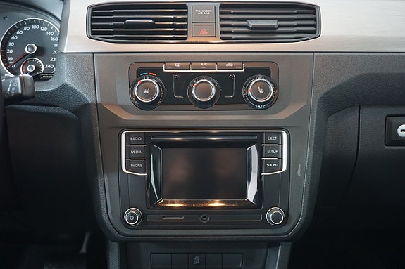 Volkswagen Caddy Maxi 10 of 14