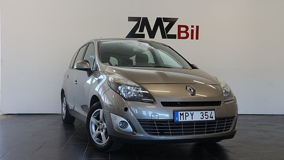 Renault Grand Scenic III 4 of 5
