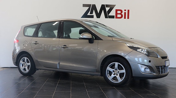 Renault Grand Scenic III 5 of 5