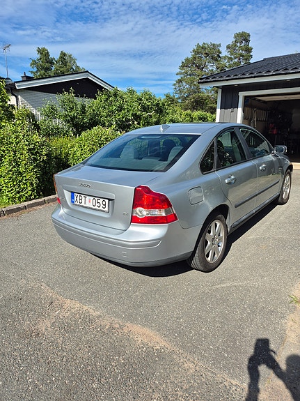 Volvo S40 3 of 5