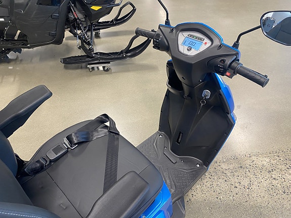 Viarelli Promenadscooter Leijona 1300 Plus Blå / Röd 3 of 7