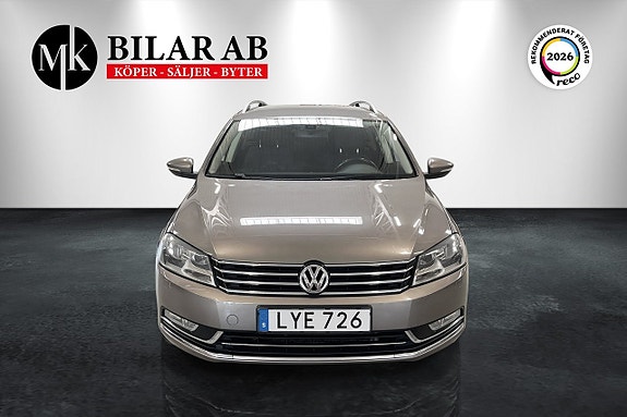 Volkswagen Passat 2 of 5