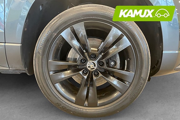 Skoda Karoq 8 of 26