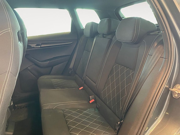 Skoda Karoq 14 of 26