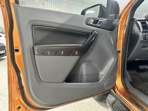 Ford Ranger 14 of 30