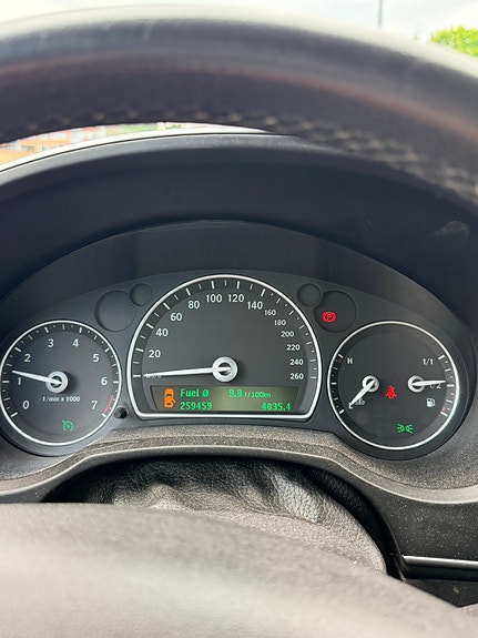 Saab 9-3 4 of 5