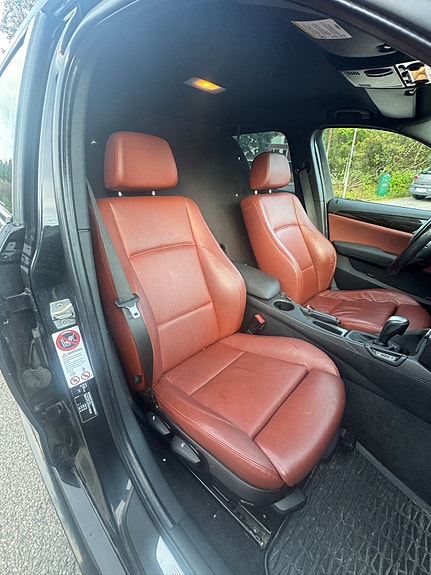 BMW X1 8 of 8