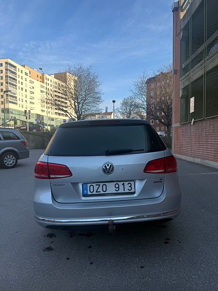 Volkswagen Passat 4 of 5