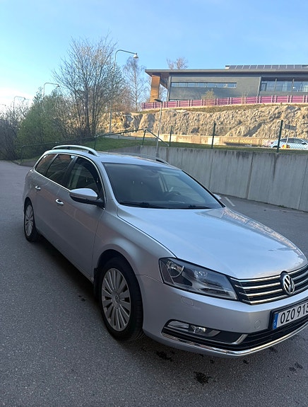 Volkswagen Passat 3 of 5