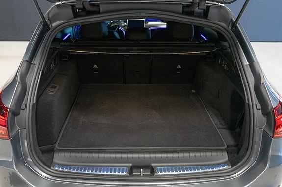 Mercedes-Benz C300 e 18 of 19