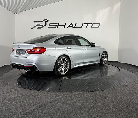BMW 435i 6 of 25
