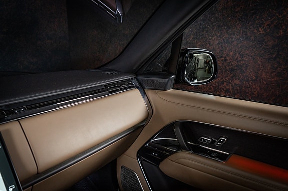 Land Rover Range Rover 14 of 27