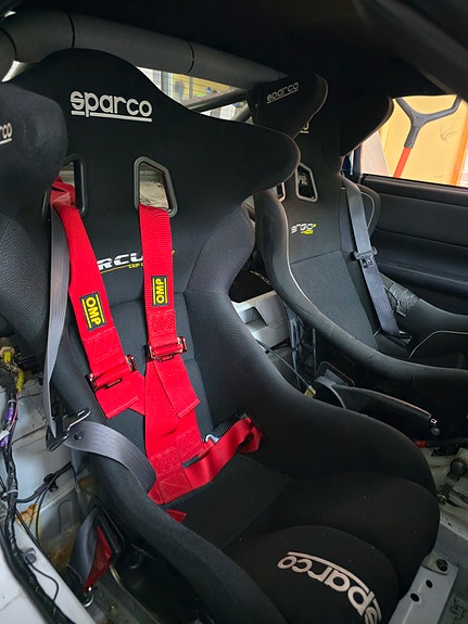 Toyota MR2 4 of 4