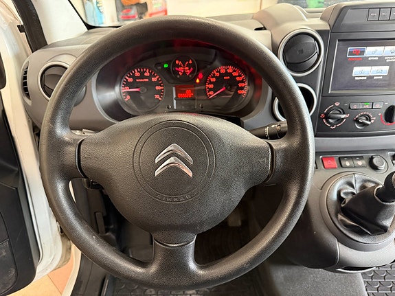 Citroen Berlingo 17 of 24