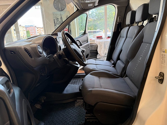Citroen Berlingo 13 of 24