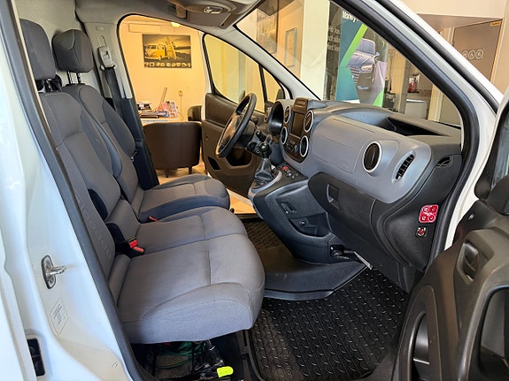 Citroen Berlingo 14 of 24