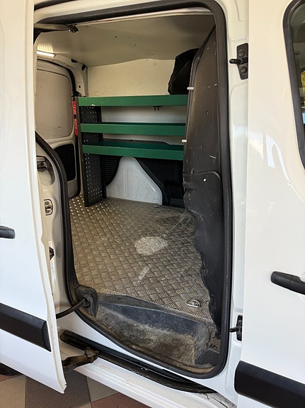 Citroen Berlingo 10 of 24