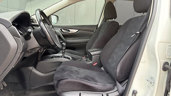 Nissan X-Trail 6 of 10