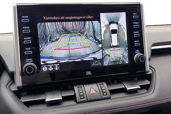 Toyota RAV4 Plug-in Hybrid 23 of 30