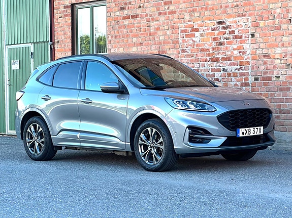 Ford Kuga 8 of 24